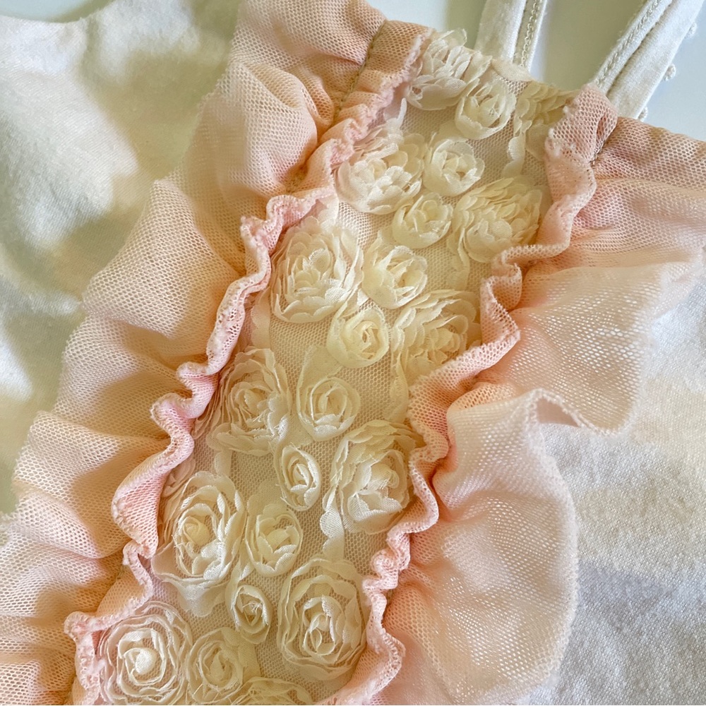 Frilly Frocks Tank - Picture 3 of 4